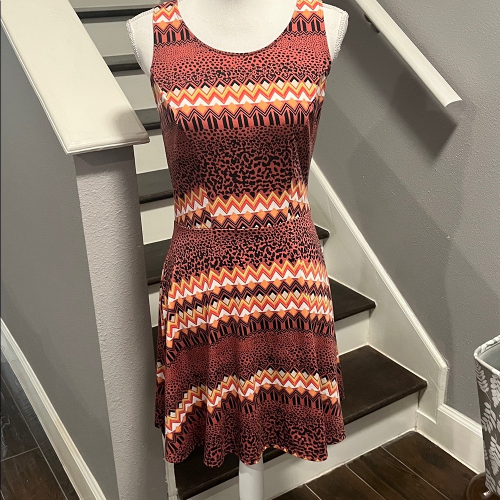 American Rag Crabapple Combo Patterned Sleeveless Dress.NWT Super Cute Back Med